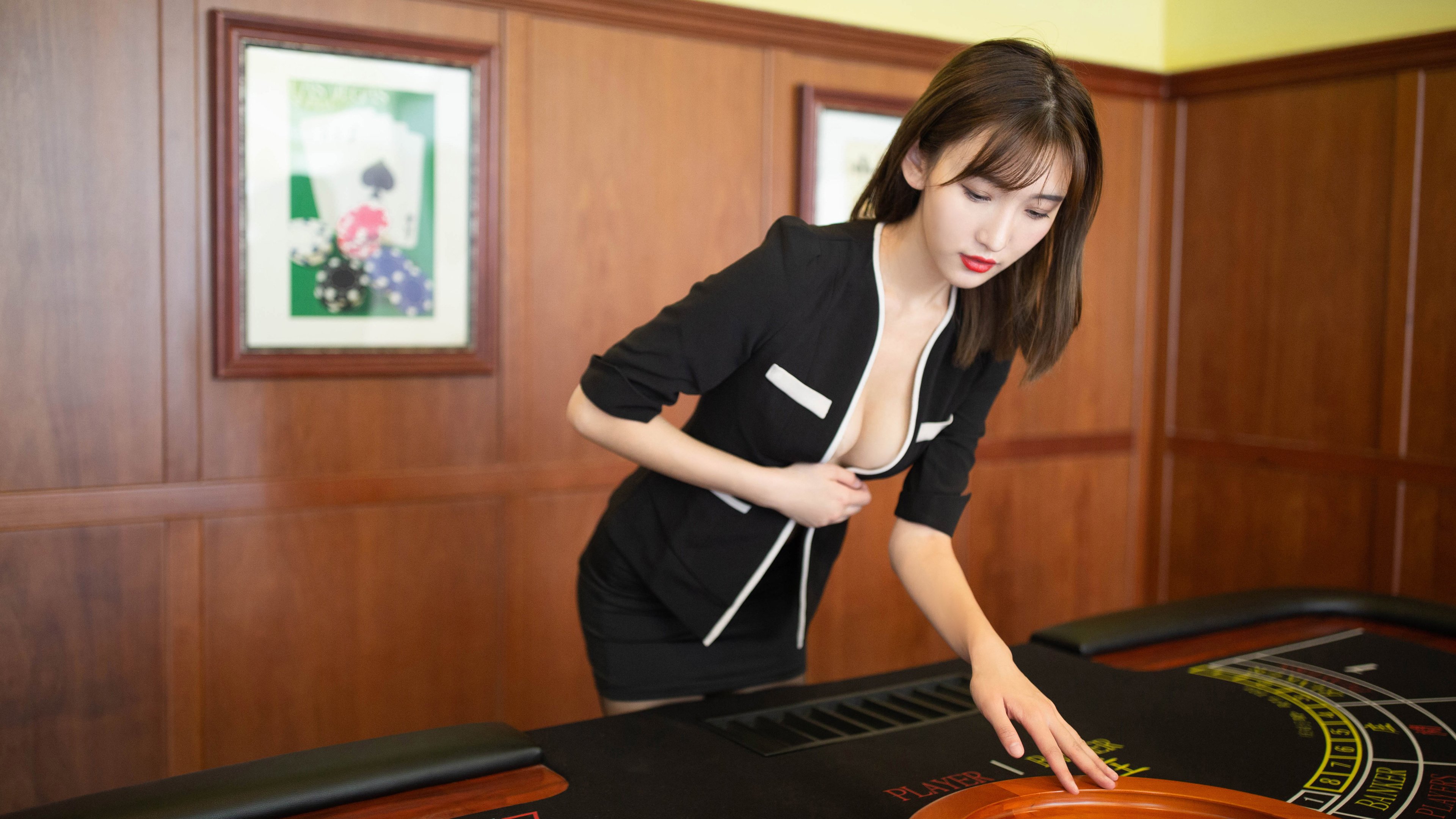 Kaiyun官方登录入口-“夜幕追逐：黑夜中的极速冲击”，夜幕追击背景故事