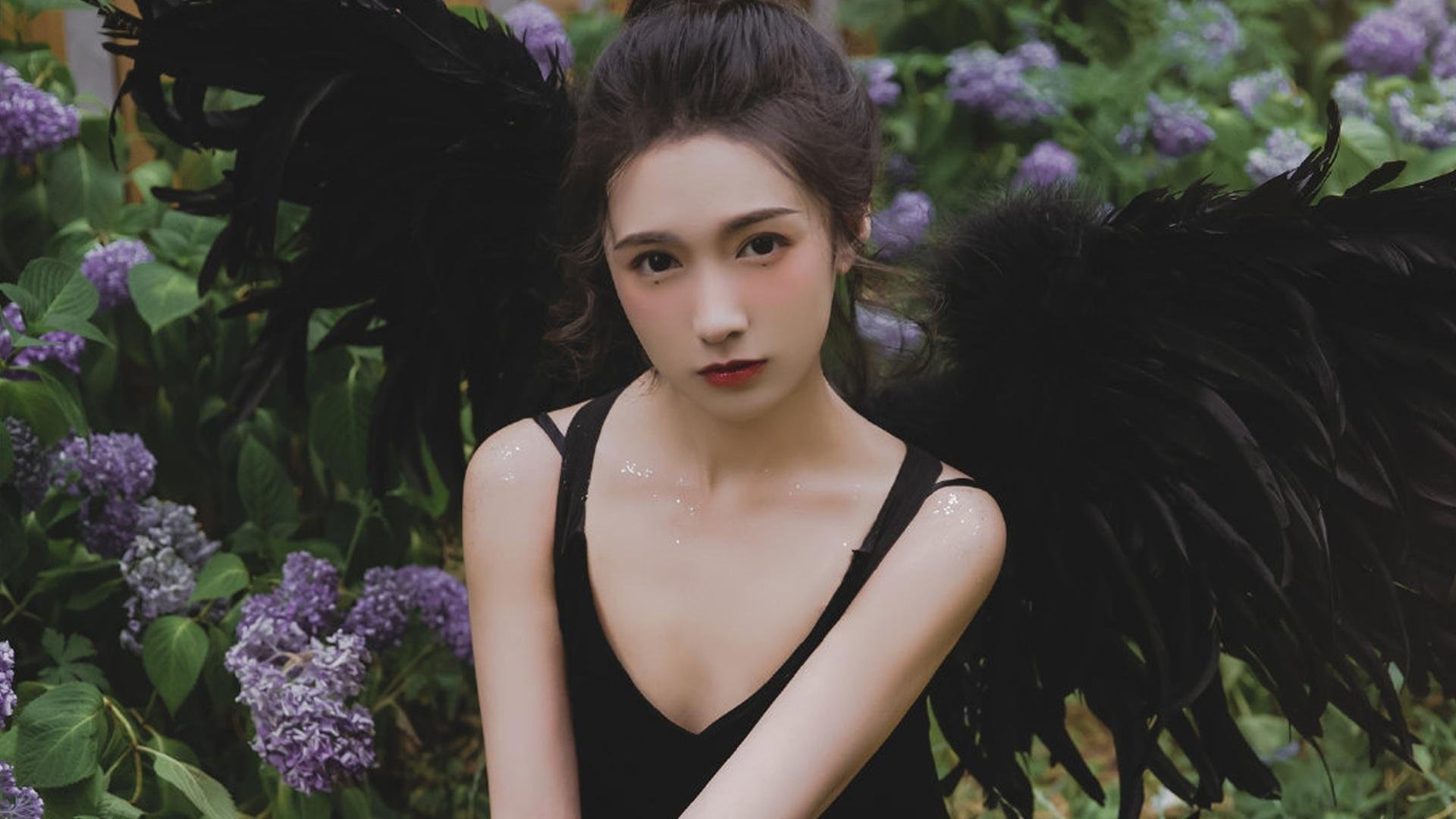 kaiyun官方入口登录-历史上的今日：足球场上的那些动人瞬间，足球场上的经典时刻