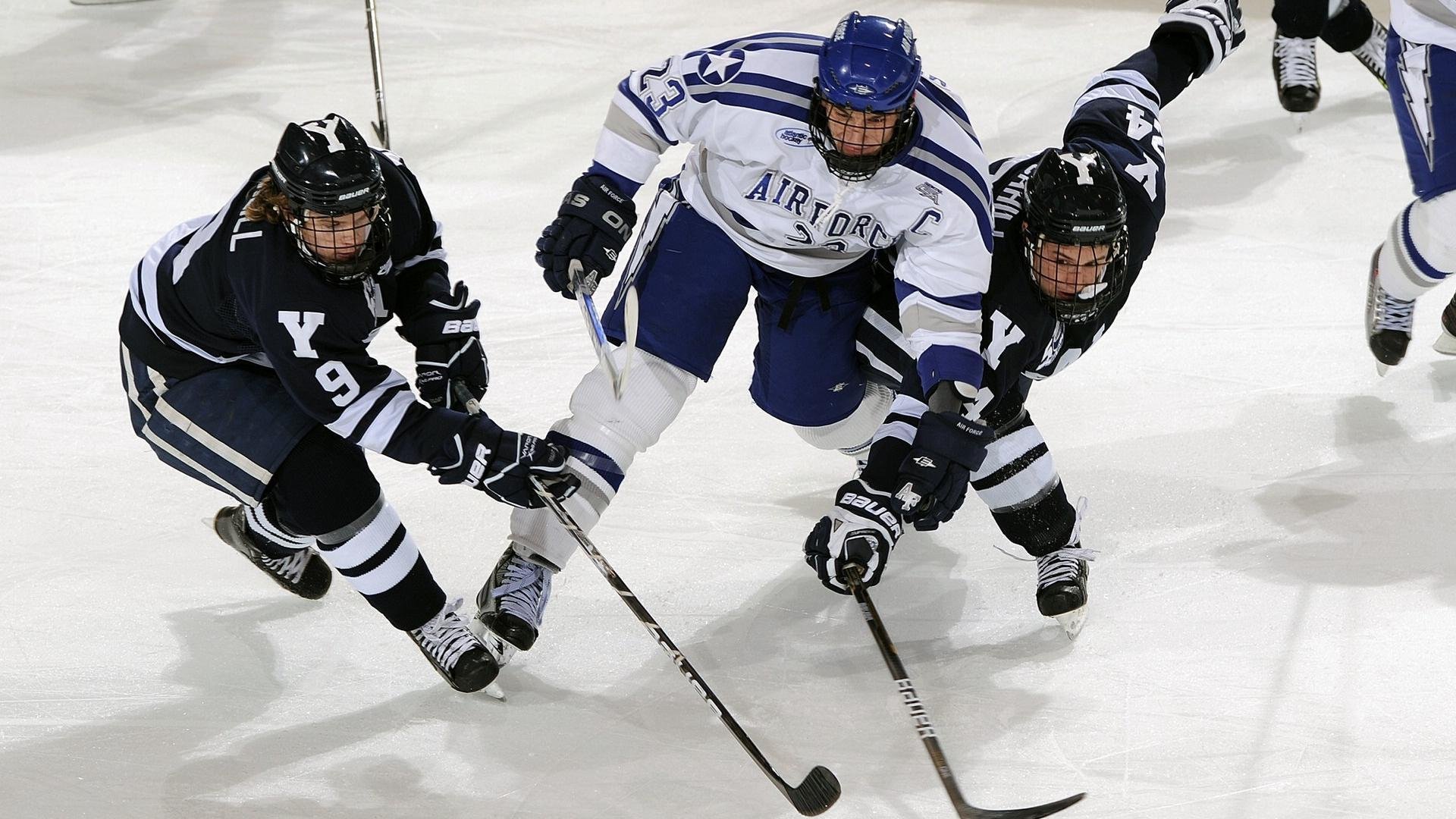 kaiyun体育app-球员在节奏变化中如何调整持球姿态，持球姿势