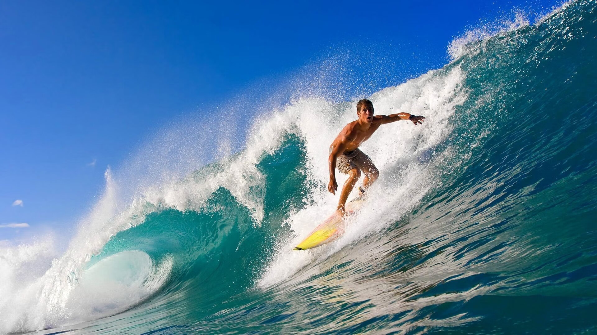 开云kaiyun-欧洲杯经典对决：战术与技巧的巅峰碰撞，欧洲杯对决表